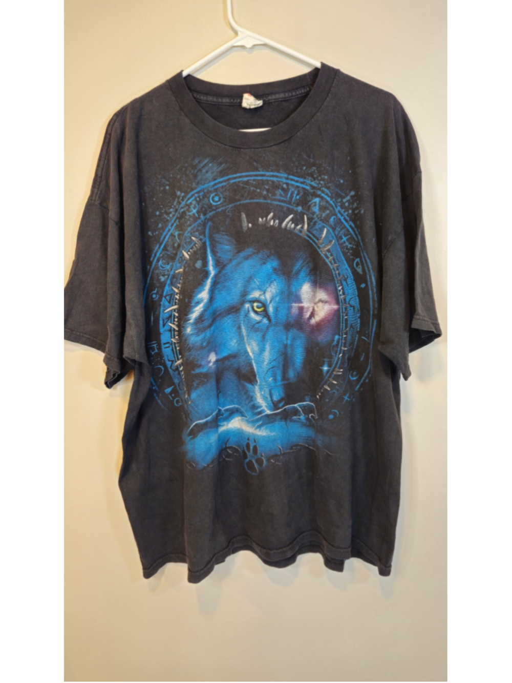 Vintage Wolf Moon T Shirt 2XL Faded Black Tribal Graphic 90s Y2K Wildlife